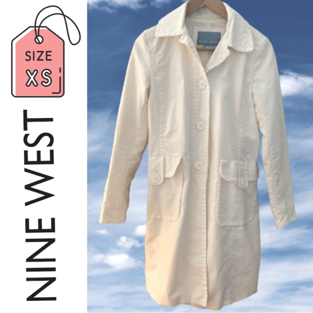 Nine West white 3/4-length  trench coat, Size extra small